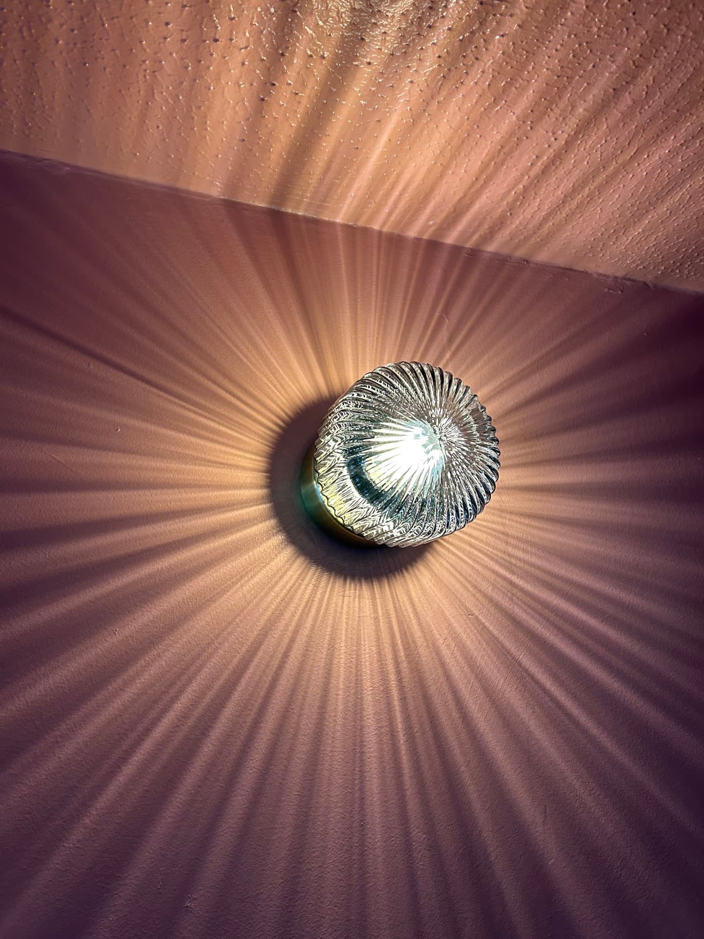 Modern wall light installation